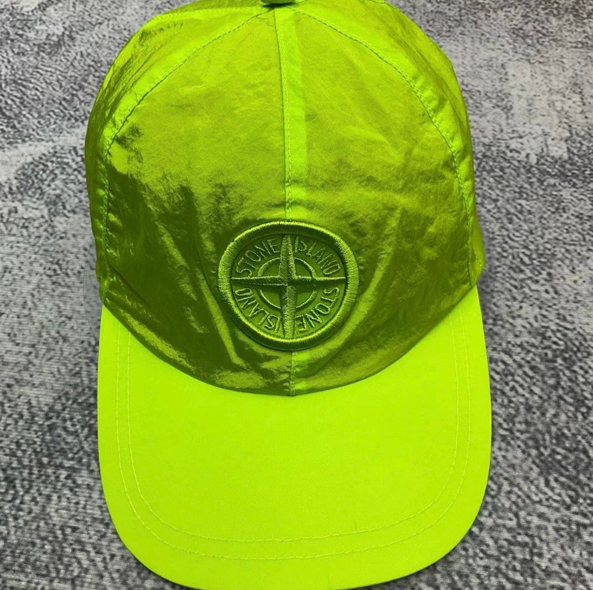 Casquette stone island new model
