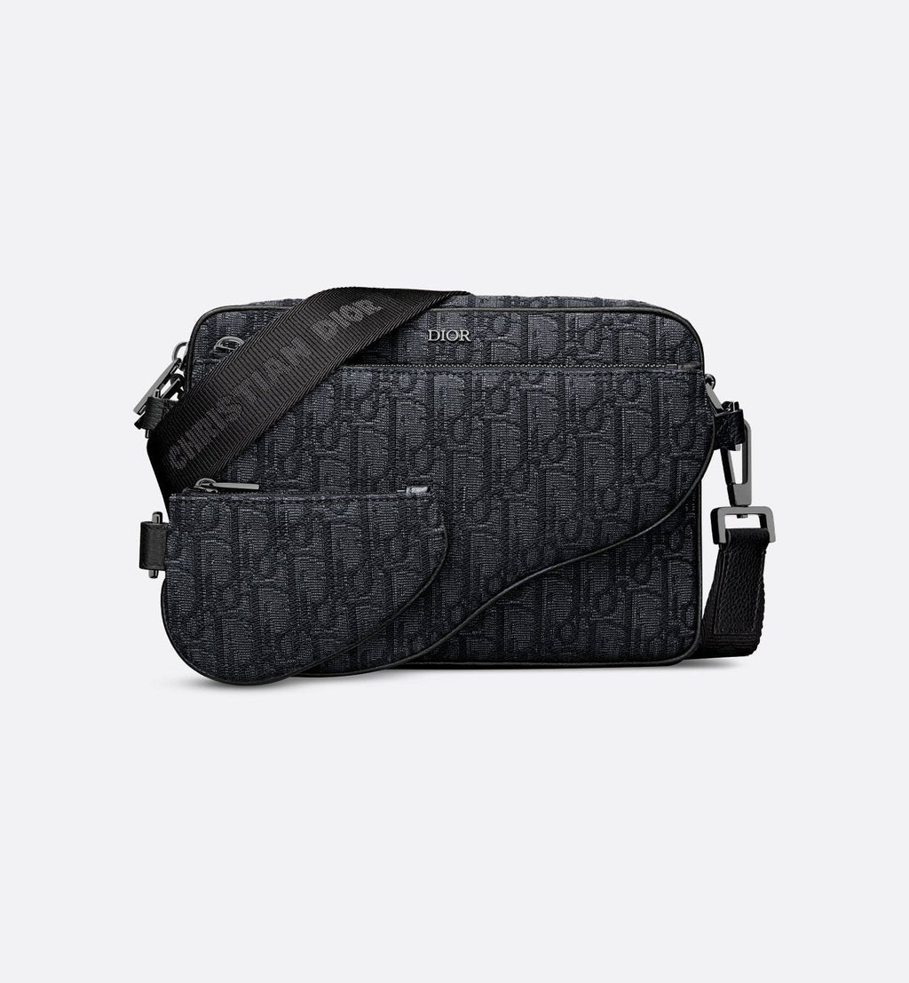 Triple Pouch Saddle