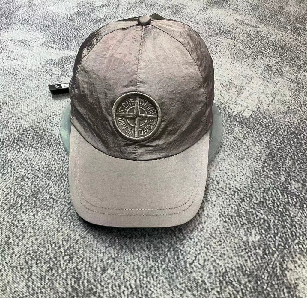 Casquette stone island new model