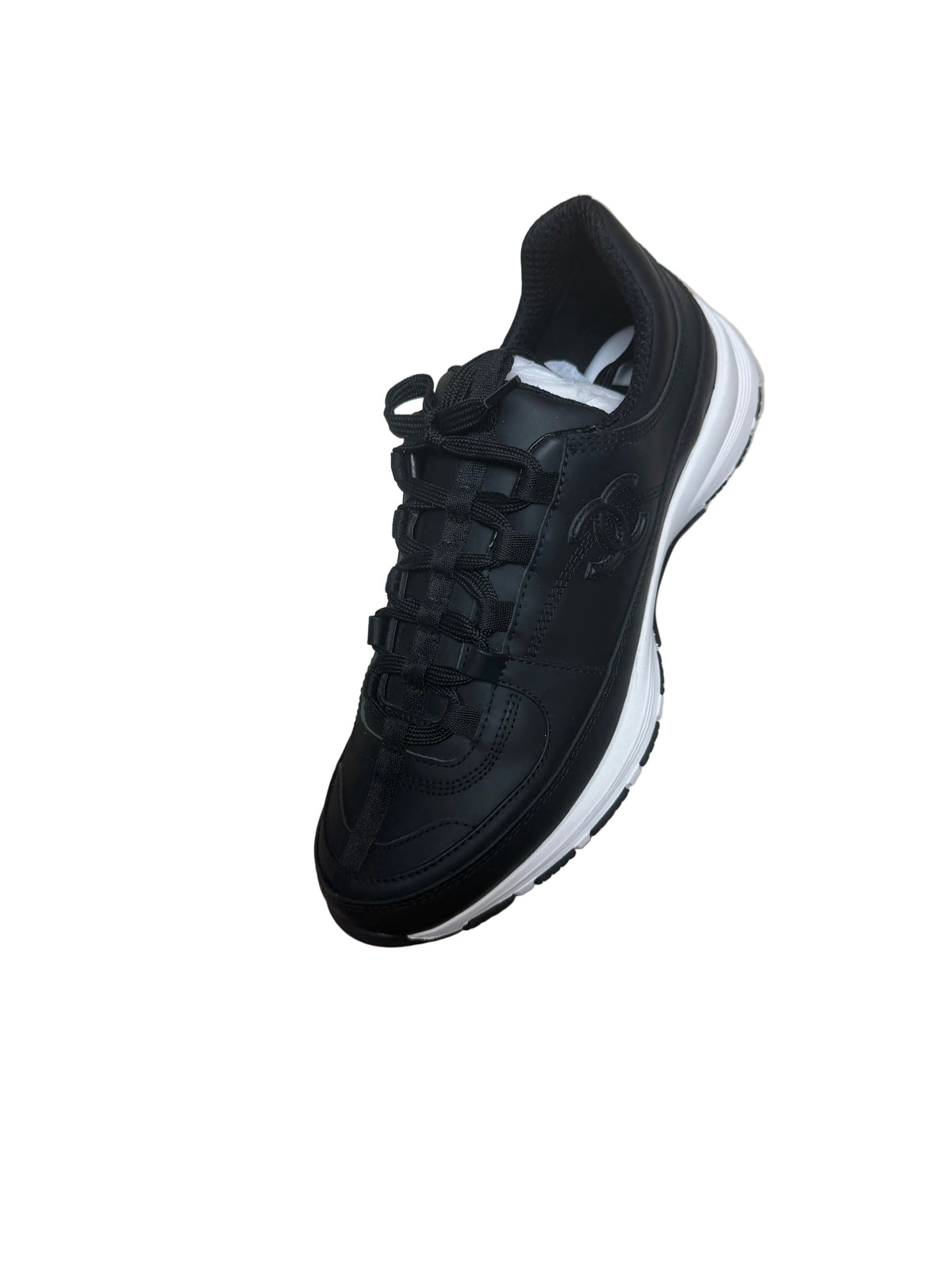 Sneakers Chanel noir blanc cuir