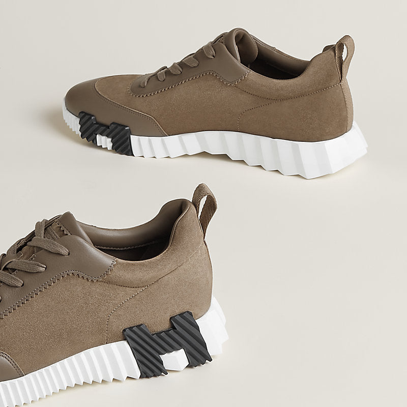 Sneakers Hermès Bouncing beige signe noir