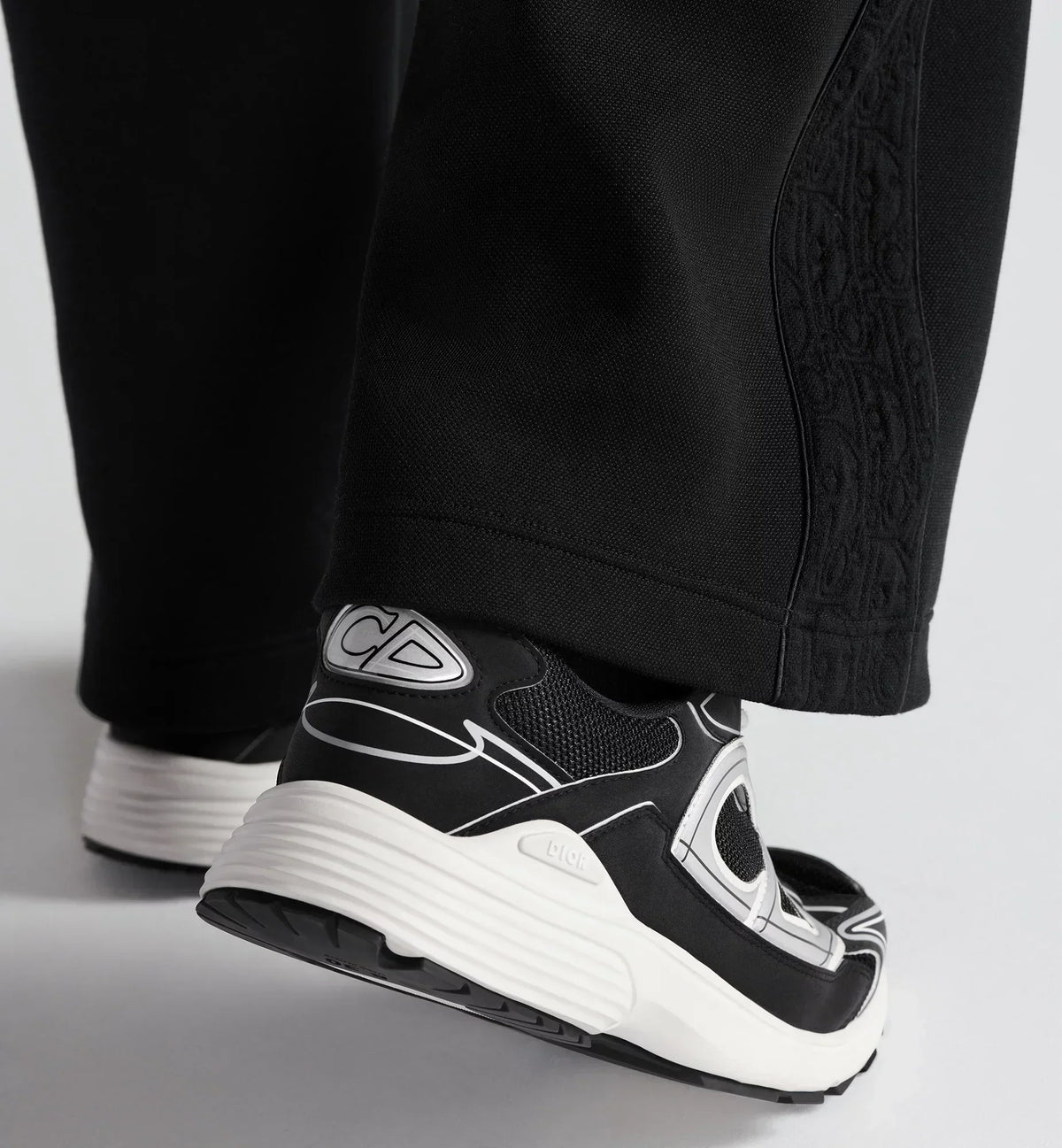 Dior B30