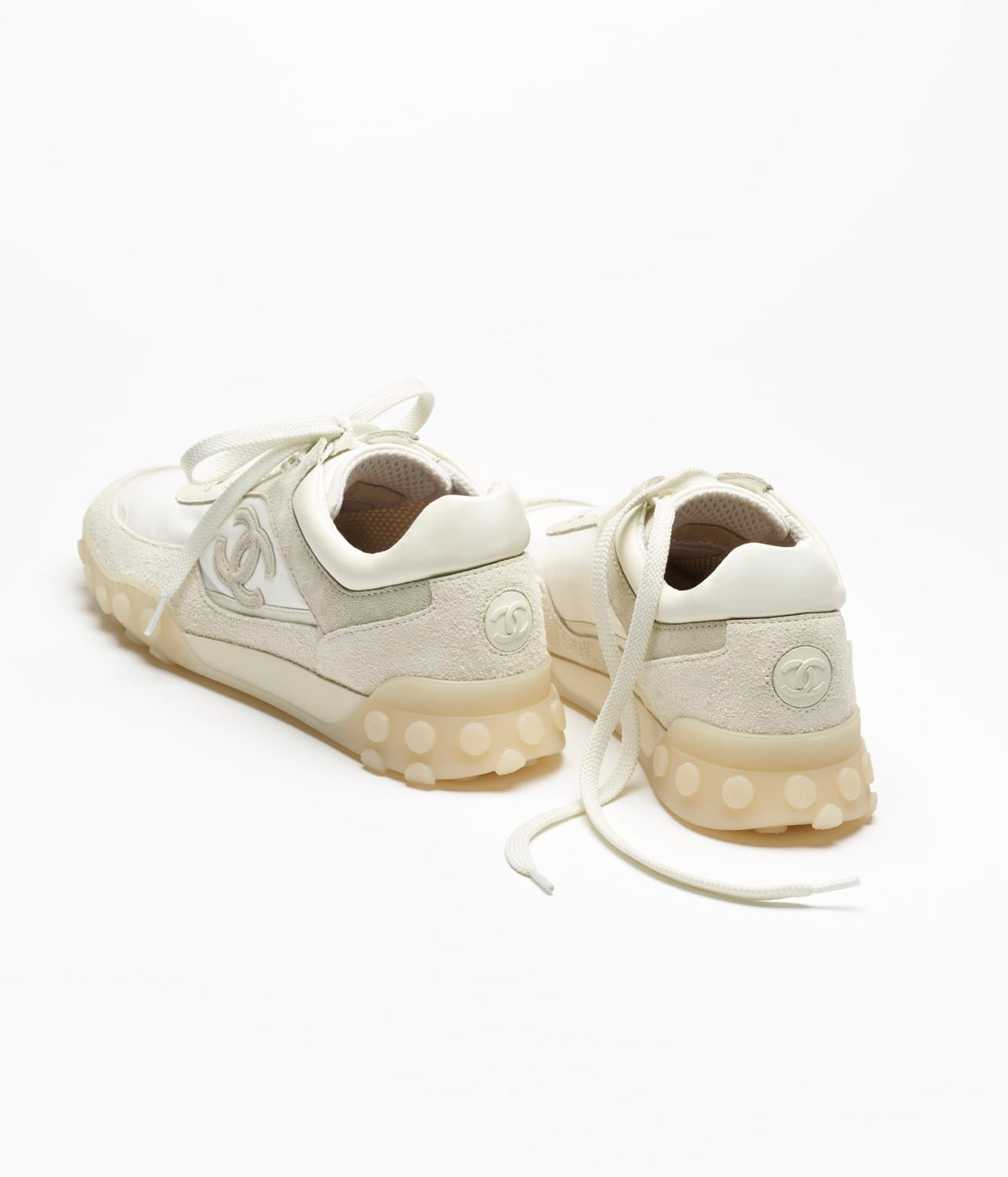 Chanel CC Sneakers Ivoire — packshot officiel Chanel