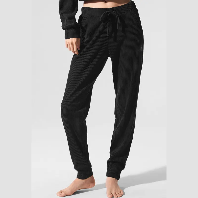 Alo Yoga Muse Sweatpant / Muse Hoodie