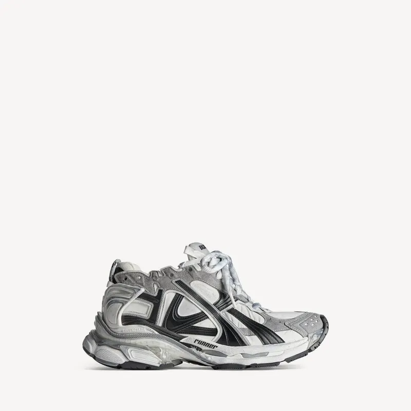 Balenciaga Runner