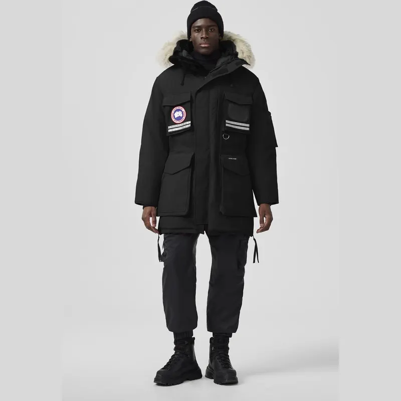 Canada Goose Snow Mantra Parka