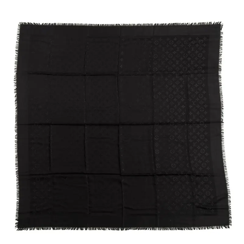 Louis Vuitton Châle Monogram