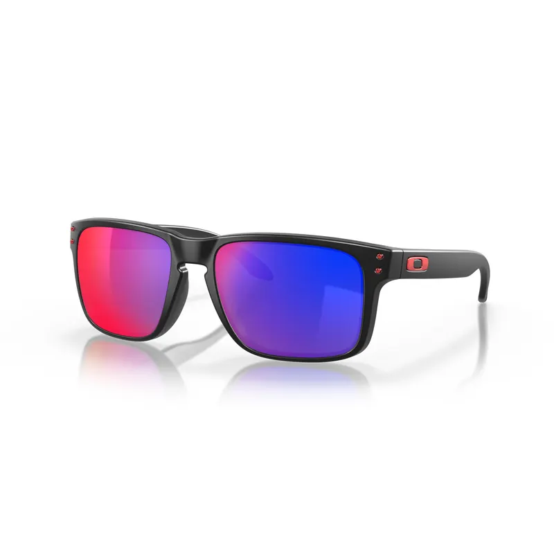 Oakley Holbrook
