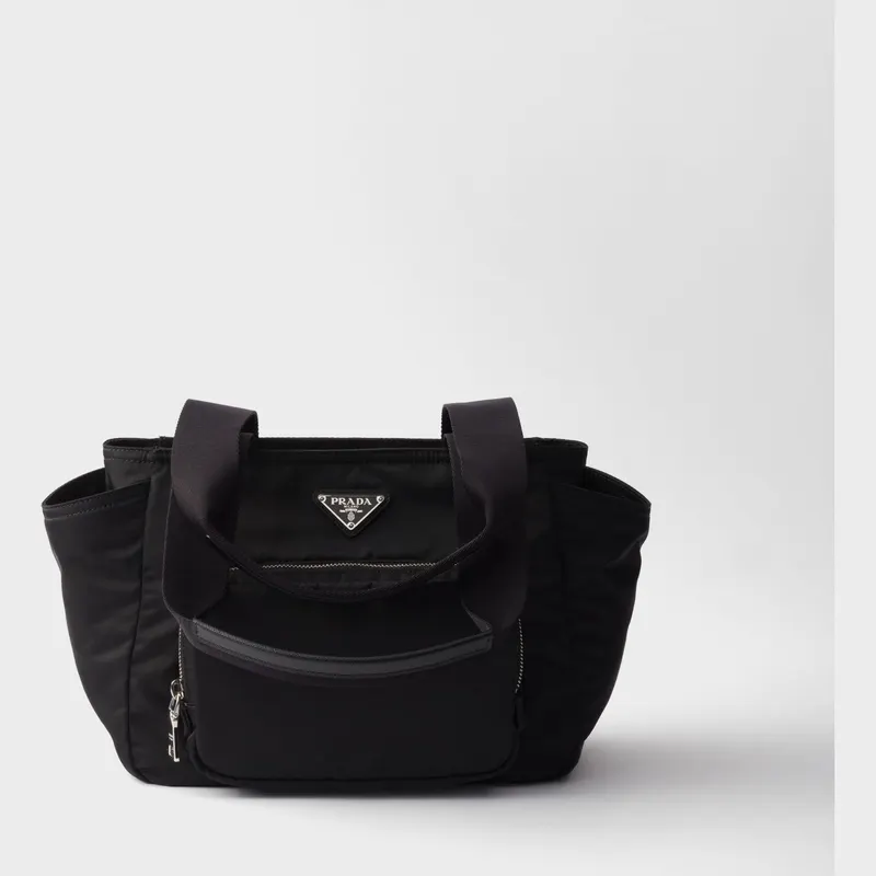 Prada Prada Re-Nylon Tote / seau Re-Nylon